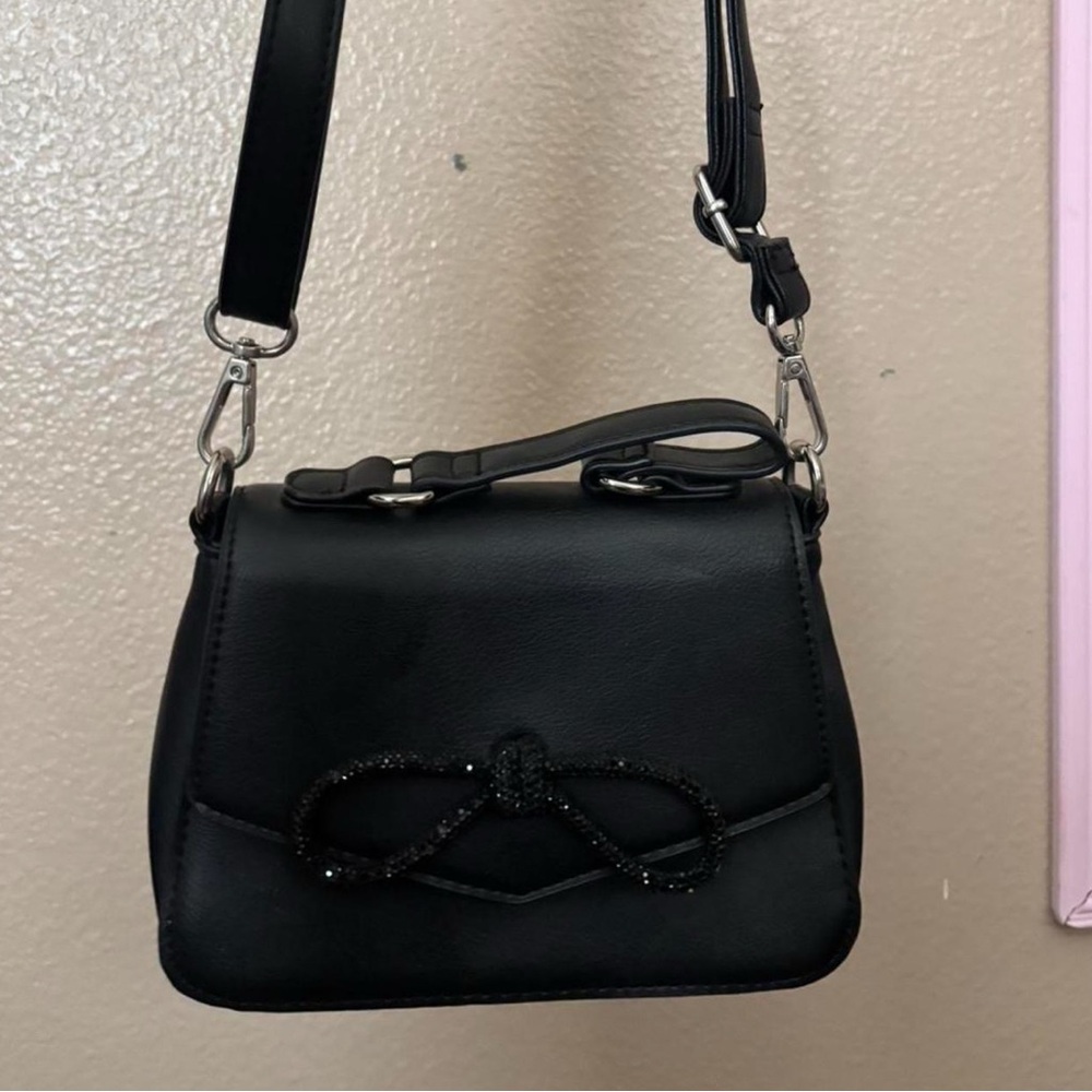 Elegant Black Handbag